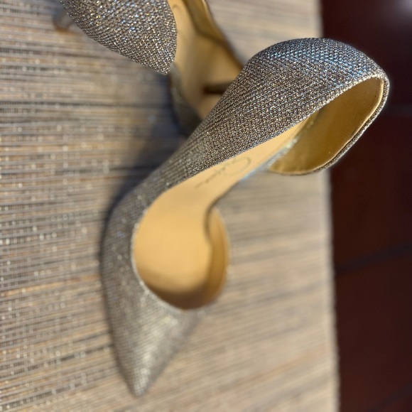 Jessica Simpson - size 7; Metallic high heeled shoes - Picture 7 of 7